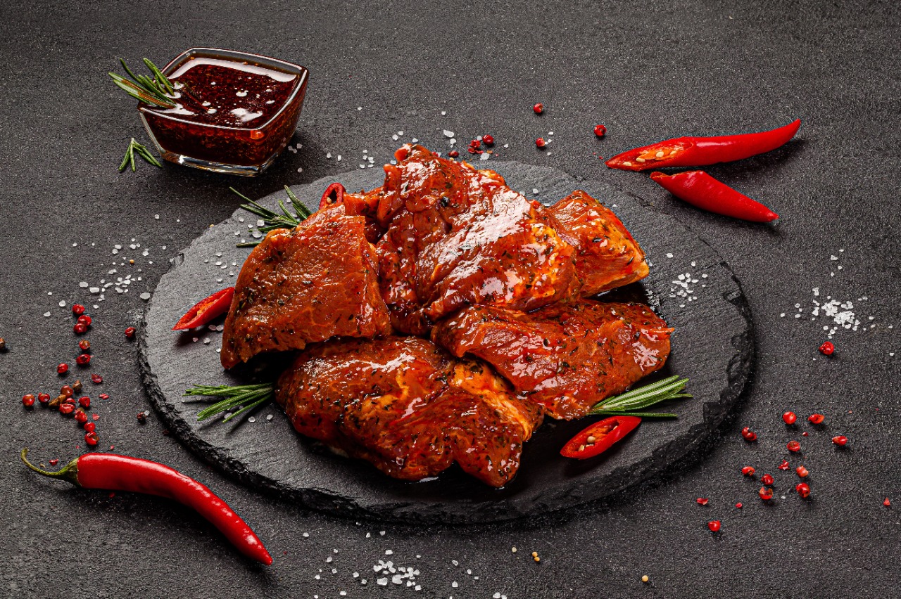 Découvrez les délicieuses marinades pour une viande juteuse